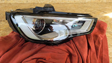 Laden Sie das Bild in den Galerie-Viewer, Frontscheinwerfer Audi A3 8V0941044L Xenon Rechts Scheinwerfer Headlight