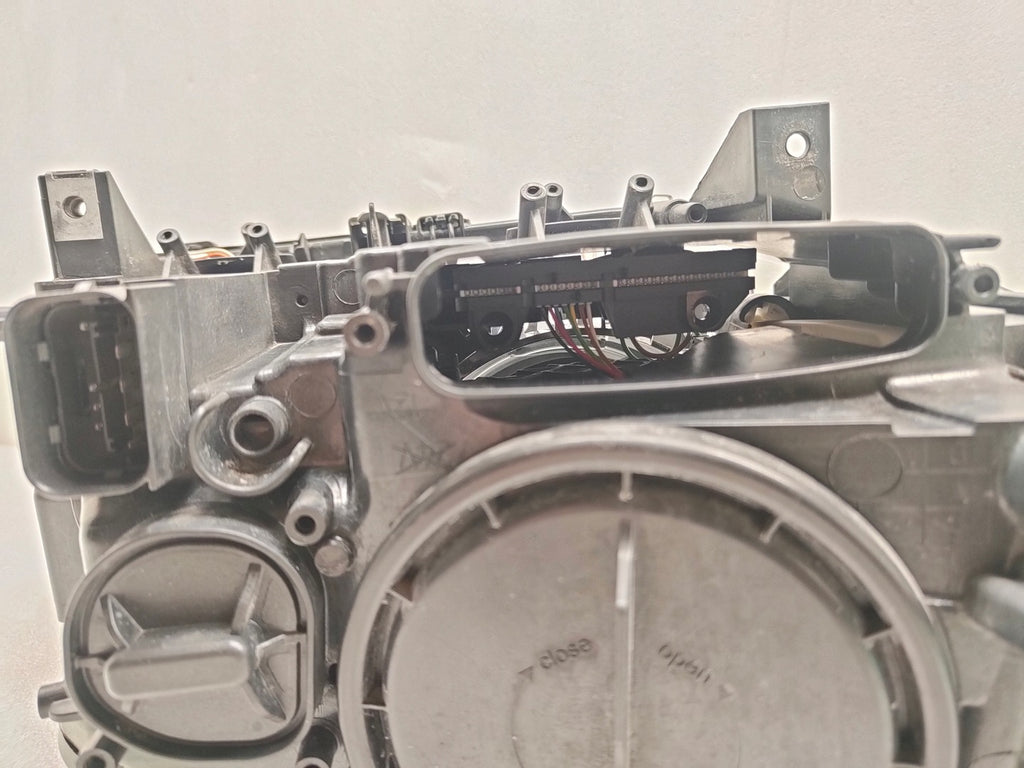 Frontscheinwerfer BMW 5 F10 7203251 Xenon Links Scheinwerfer Headlight SCH8469739140vo