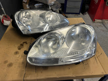 Laden Sie das Bild in den Galerie-Viewer, Frontscheinwerfer VW Golf V 1K6941006N Ein Satz Scheinwerfer Headlight SCH2557541437fg