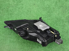 Laden Sie das Bild in den Galerie-Viewer, Frontscheinwerfer Seat Leon 5f1 5F1941007B Links Scheinwerfer Headlight SCH1134250153ly