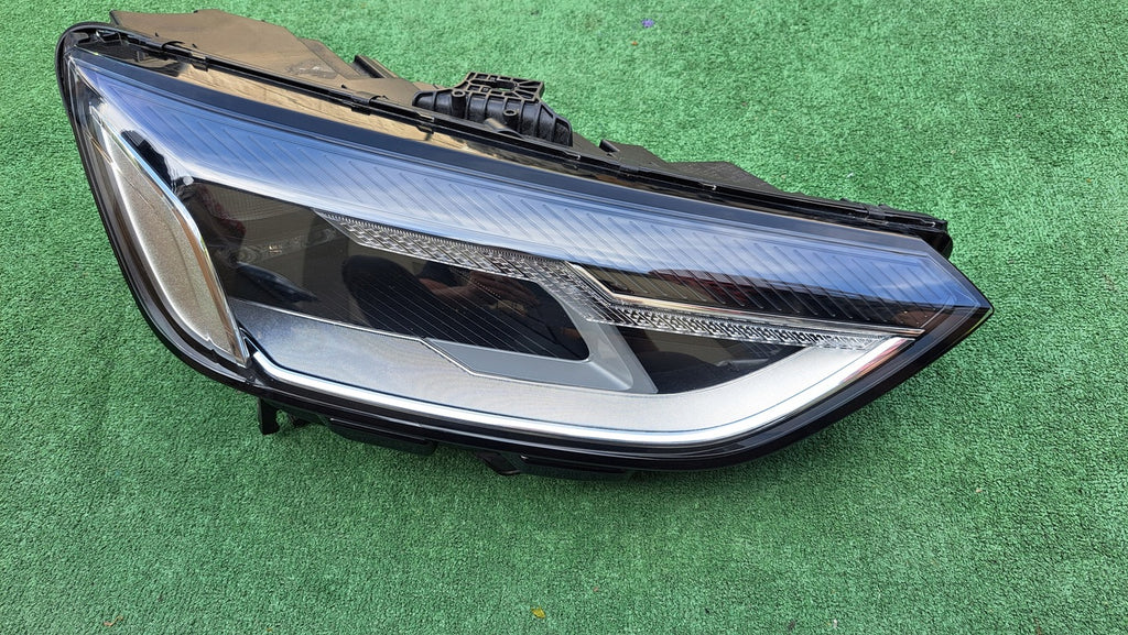 Frontscheinwerfer Audi A4 B9 8W0941012 Rechts Scheinwerfer Headlight