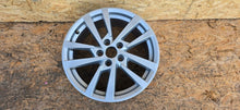Laden Sie das Bild in den Galerie-Viewer, 1x Alufelge 17 Zoll 7.5" 5x112 51ET 3V0601025CS Audi A3 Rim Wheel FEL7022327048ul