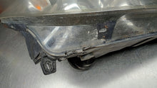 Laden Sie das Bild in den Galerie-Viewer, Frontscheinwerfer Opel Vectra C 13170920 Rechts Scheinwerfer Headlight SCH9211290059cy