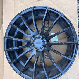 1x Alufelge 19 Zoll 9.5