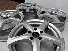 Load image into Gallery viewer, 4x Alufelge 17 Zoll 7.0" 5x114.3 49ET Glanz Silber 42R7705 Hyundai I Rim Wheel FEL4031769148pm