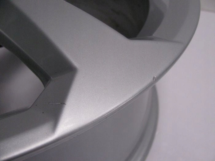 1x Alufelge 16 Zoll 6.5" 5x112 43ET Glanz Silber 81A601025 Audi Q2 Rim Wheel FEL7733400882az