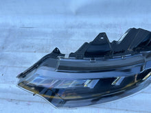 Laden Sie das Bild in den Galerie-Viewer, Frontscheinwerfer Mitsubishi Outlander III 8301D3-31 LED Links Headlight