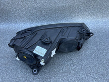 Load image into Gallery viewer, Frontscheinwerfer VW Jetta 5C7941751E LED Links Scheinwerfer Headlight SCH7979009704xy