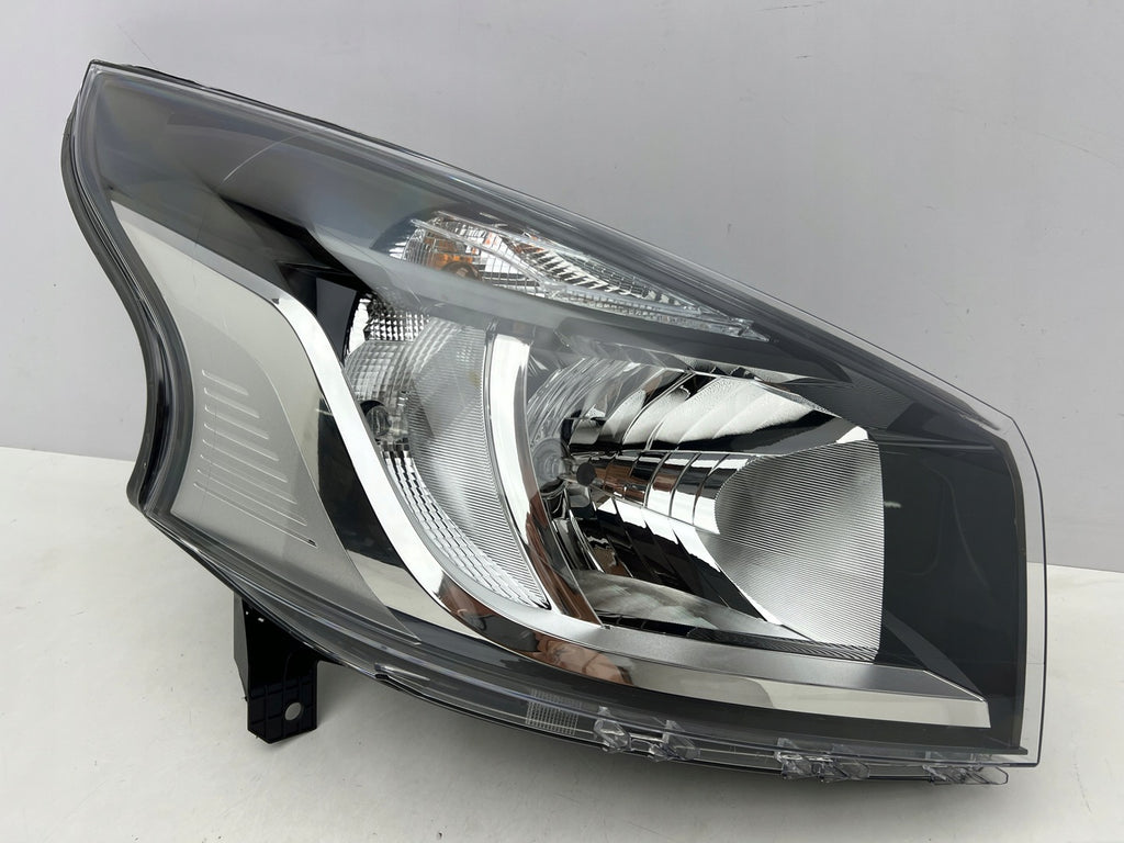 Frontscheinwerfer Renault Trafic III 260101161R Rechts Scheinwerfer Headlight SCH5890688127yk