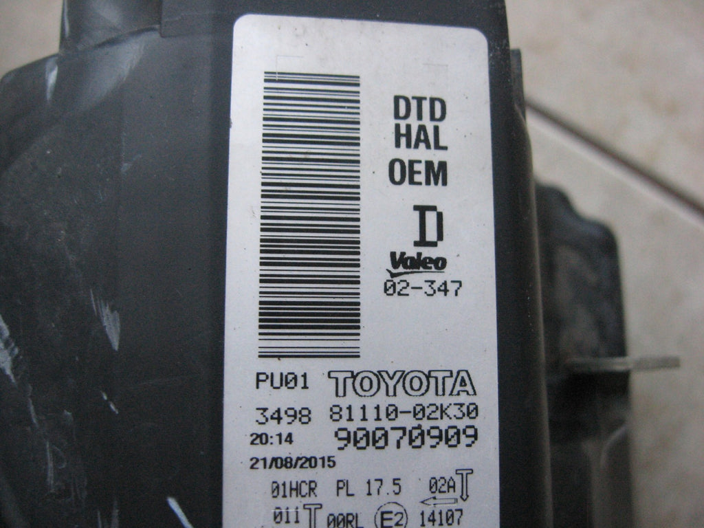 Frontscheinwerfer Toyota Auris 81110-02K30 90070909 LED Rechts Headlight