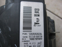 Laden Sie das Bild in den Galerie-Viewer, Frontscheinwerfer Toyota Auris 81110-02K30 90070909 LED Rechts Headlight