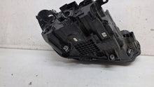 Laden Sie das Bild in den Galerie-Viewer, Frontscheinwerfer BMW X1 F48 90178486Z003 Links Scheinwerfer Headlight SCH8804935605ck