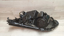 Laden Sie das Bild in den Galerie-Viewer, Frontscheinwerfer BMW 5 Touring 15872200 Rechts Scheinwerfer Headlight SCH8311774041as