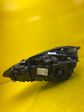 Load image into Gallery viewer, Frontscheinwerfer BMW 4 G22 G82 G23 G26 5A0F8C4-04 Laser Rechts Headlight SCH1270045859yg