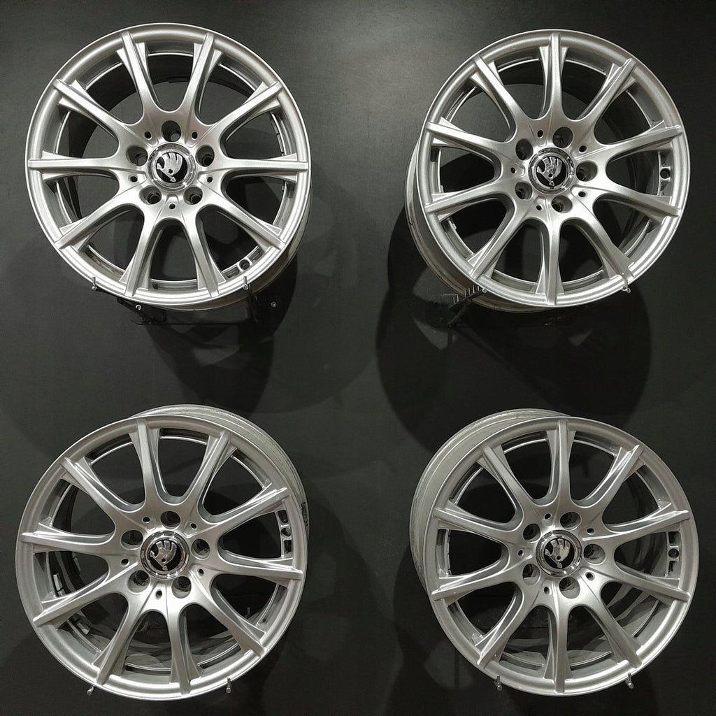 4x Alufelge 16 Zoll 6.5" 5x112 38ET A2054012400 Mercedes-Benz Octavia I FEL6868055194jl