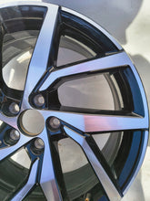Laden Sie das Bild in den Galerie-Viewer, 1x Alufelge 18 Zoll 7.5&quot; 5x108 45ET 32209776 Volvo S60 V60 Rim Wheel