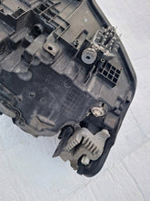 Laden Sie das Bild in den Galerie-Viewer, Frontscheinwerfer BMW F30 F31 8738711 Links Scheinwerfer Headlight SCH5172031781yh