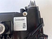 Laden Sie das Bild in den Galerie-Viewer, Frontscheinwerfer VW Tiguan Allspace 5NN941081C Links Scheinwerfer Headlight