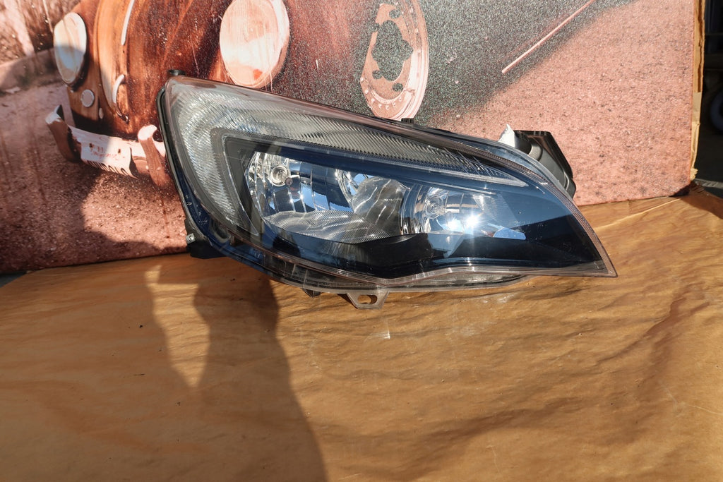 Frontscheinwerfer Opel Astra 13371596 Rechts Scheinwerfer Headlight