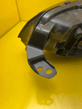 Load image into Gallery viewer, Frontscheinwerfer VW T7 S741-13E014-AD LED Rechts Scheinwerfer Headlight SCH3696591751yc