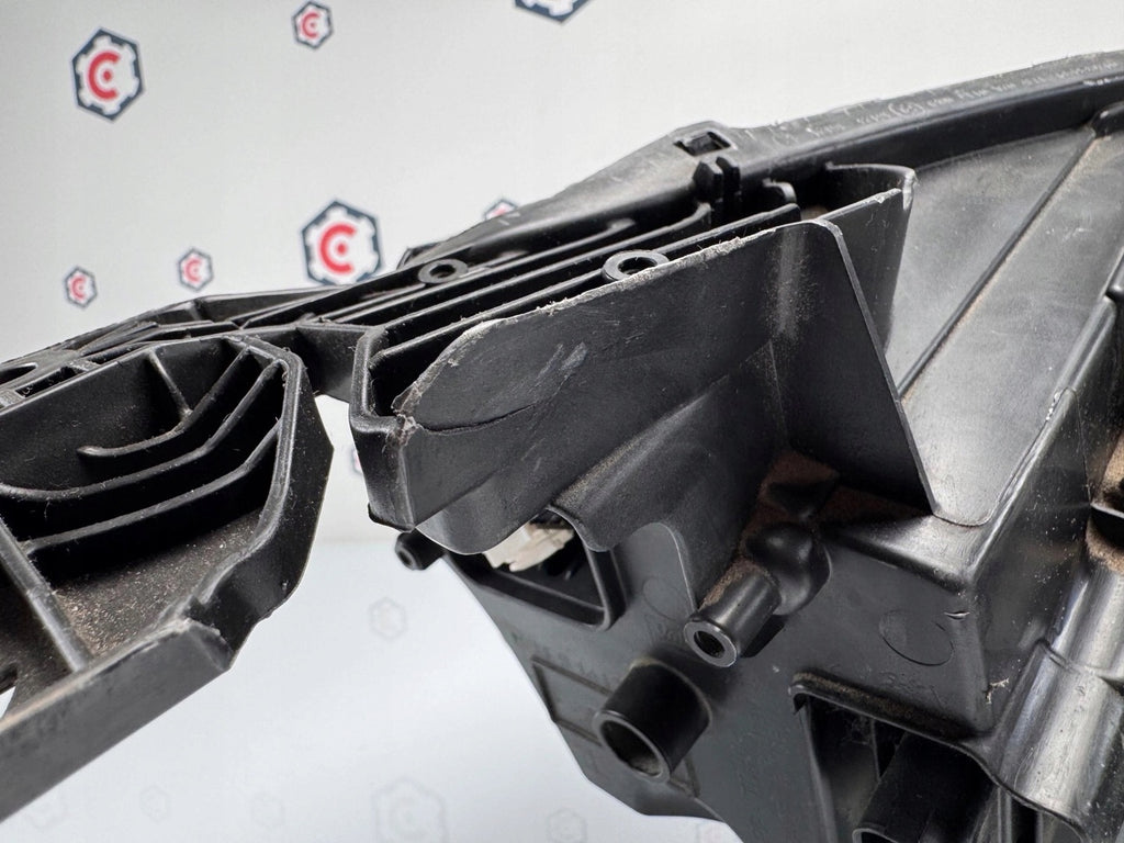 Frontscheinwerfer Peugeot II 89914353 LED Ein Stück (Rechts oder Links) SCH7368007104xm