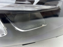 Laden Sie das Bild in den Galerie-Viewer, Frontscheinwerfer Mercedes-Benz W247 A2479062603 LED Rechts Headlight SCH3497537623ue