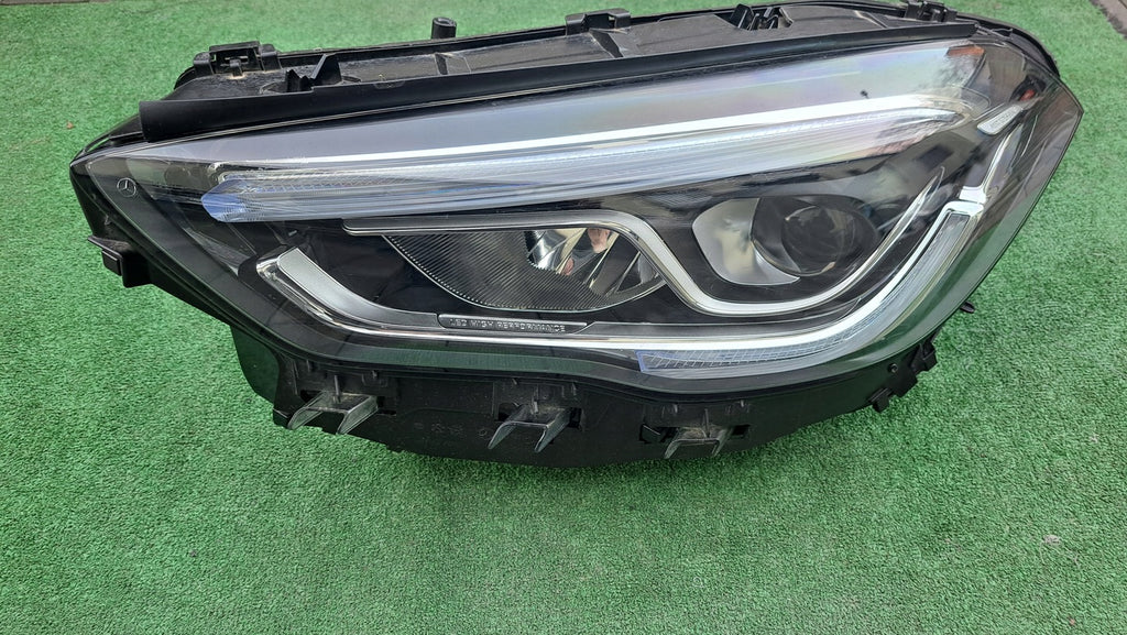 Frontscheinwerfer Mercedes-Benz W247 A2479066301 Full LED Links Headlight SCH4696066360wb