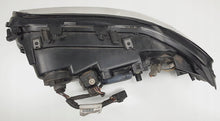 Laden Sie das Bild in den Galerie-Viewer, Frontscheinwerfer Volvo V70 30784250 89901007 Rechts Scheinwerfer Headlight