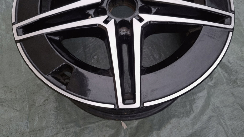 1x Alufelge 18 Zoll 8.0" 5x112 52ET Glanz Silber A2064011000 Mercedes-Benz W206 FEL7161836801cv