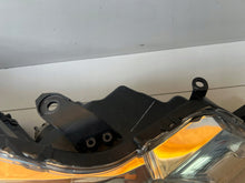 Laden Sie das Bild in den Galerie-Viewer, Frontscheinwerfer Peugeot 4007 Rechts Scheinwerfer Headlight