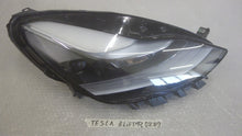Load image into Gallery viewer, Frontscheinwerfer Tesla 3 Y 1514953-00-D LED Rechts Scheinwerfer Headlight
