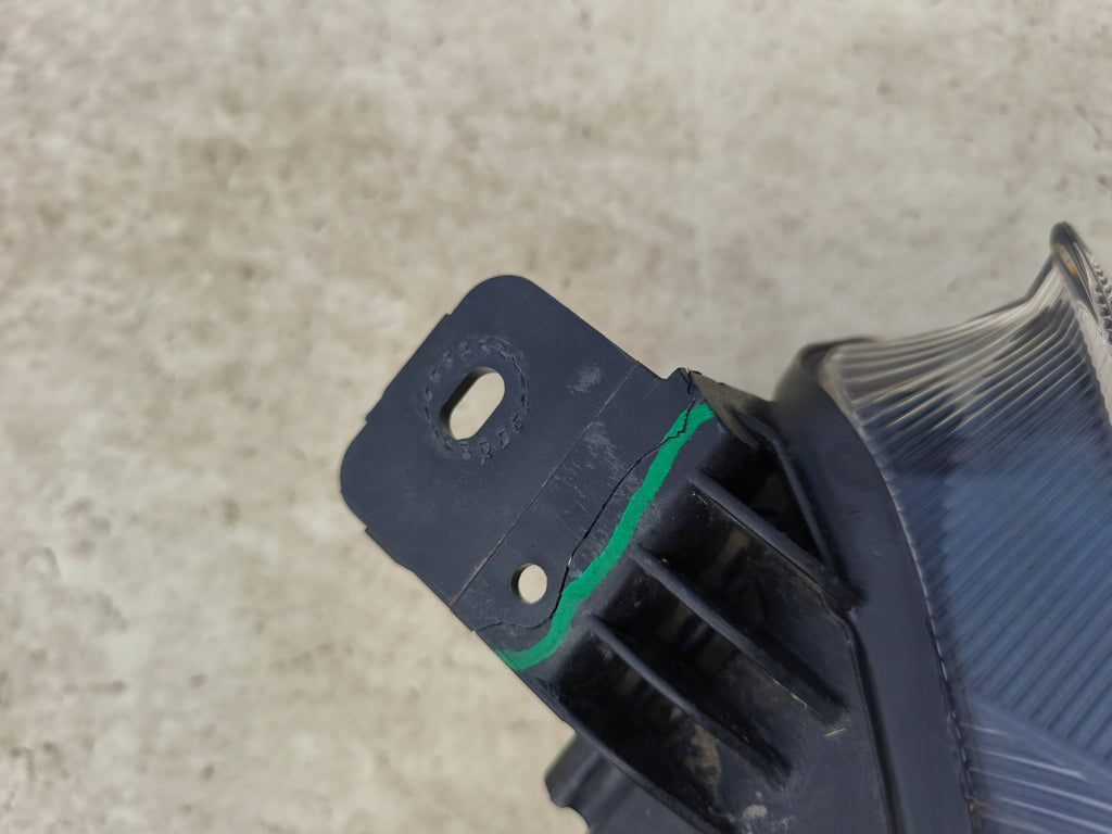 Frontscheinwerfer Ford Focus MX7B-13E014-EB Rechts Scheinwerfer Headlight SCH7155463265um