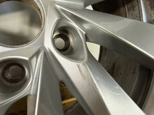 Load image into Gallery viewer, 1x Alufelge 17 Zoll 7.0" 5x112 5E3601025 Skoda Octavia 5e3 Iv Rim Wheel FEL7346096377oe