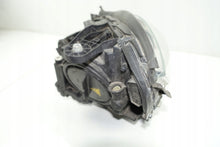 Laden Sie das Bild in den Galerie-Viewer, Frontscheinwerfer Mercedes-Benz W204 2048204639-1 LED Rechts Headlight SCH4918295166fw
