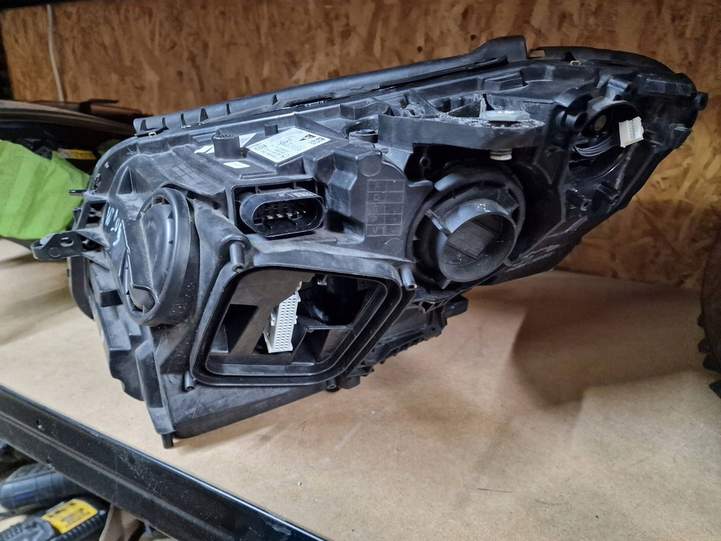 Frontscheinwerfer Mercedes-Benz W205 2059061606 Rechts Scheinwerfer Headlight SCH6550123209rb