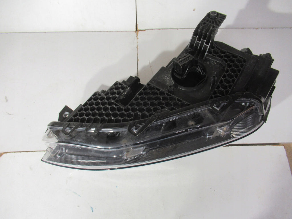 Frontscheinwerfer VW Caddy 2K8941036A 2K8941035L LED Rechts Headlight SCH7698299210ld