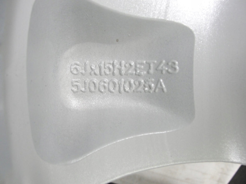 1x Alufelge 15 Zoll 6.0" 5x100 43ET 5J0601025A Skoda Roomster Rim Wheel FEL7811599371uu