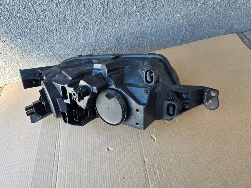 Frontscheinwerfer Citroën C4 Picasso II 9677217480-02 Xenon Rechts Headlight SCH8944525066lb