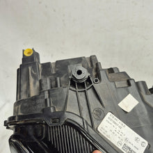 Laden Sie das Bild in den Galerie-Viewer, Frontscheinwerfer Skoda Karoq 57B941016D Rechts Scheinwerfer Headlight SCH8857917906di