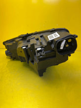 Laden Sie das Bild in den Galerie-Viewer, Frontscheinwerfer Audi A4 B9 8W0941036D LED Rechts Scheinwerfer Headlight SCH9930986394xk
