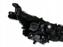 Laden Sie das Bild in den Galerie-Viewer, Frontscheinwerfer Toyota Corolla 8115002S70 Links Scheinwerfer Headlight SCH5172702786ce