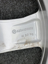 Laden Sie das Bild in den Galerie-Viewer, 1x Alufelge 19 Zoll 7.5" 5x112 47ET A2044018902 Mercedes-Benz W204 Rim Wheel FEL1885740071ub