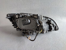 Load image into Gallery viewer, Frontscheinwerfer Volvo S60 V60 31395902 Xenon Links Scheinwerfer Headlight SCH3730362237cz