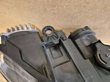 Load image into Gallery viewer, Frontscheinwerfer Seat Ateca 576941008F Rechts Scheinwerfer Headlight SCH9106782907rg