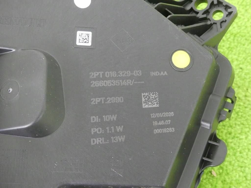 Frontscheinwerfer Renault Scenic 266053514R Links Scheinwerfer Headlight SCH4619503004tp