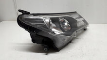 Laden Sie das Bild in den Galerie-Viewer, Frontscheinwerfer Toyota 4 LED Rechts Scheinwerfer Headlight