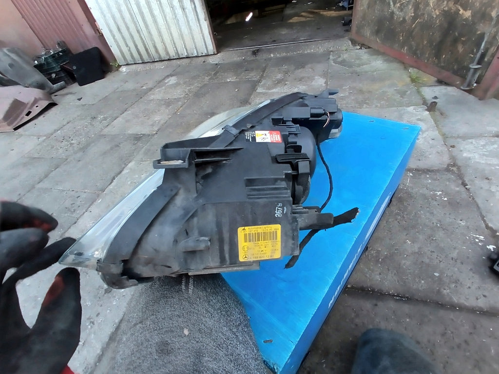 Frontscheinwerfer Mercedes-Benz W169 A1698201261 Bi-Xenon Rechts Headlight SCH8437963514wy
