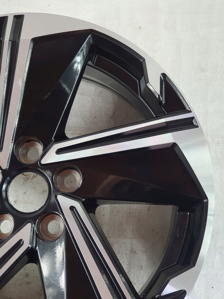 1x Alufelge 18 Zoll 7.0" 5x114.3 38ET Mitsubishi Outlander Eclipse Cross