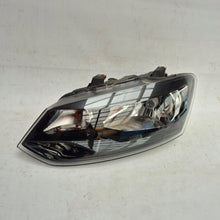 Load image into Gallery viewer, Frontscheinwerfer VW Polo 6R1941015E Links Scheinwerfer Headlight