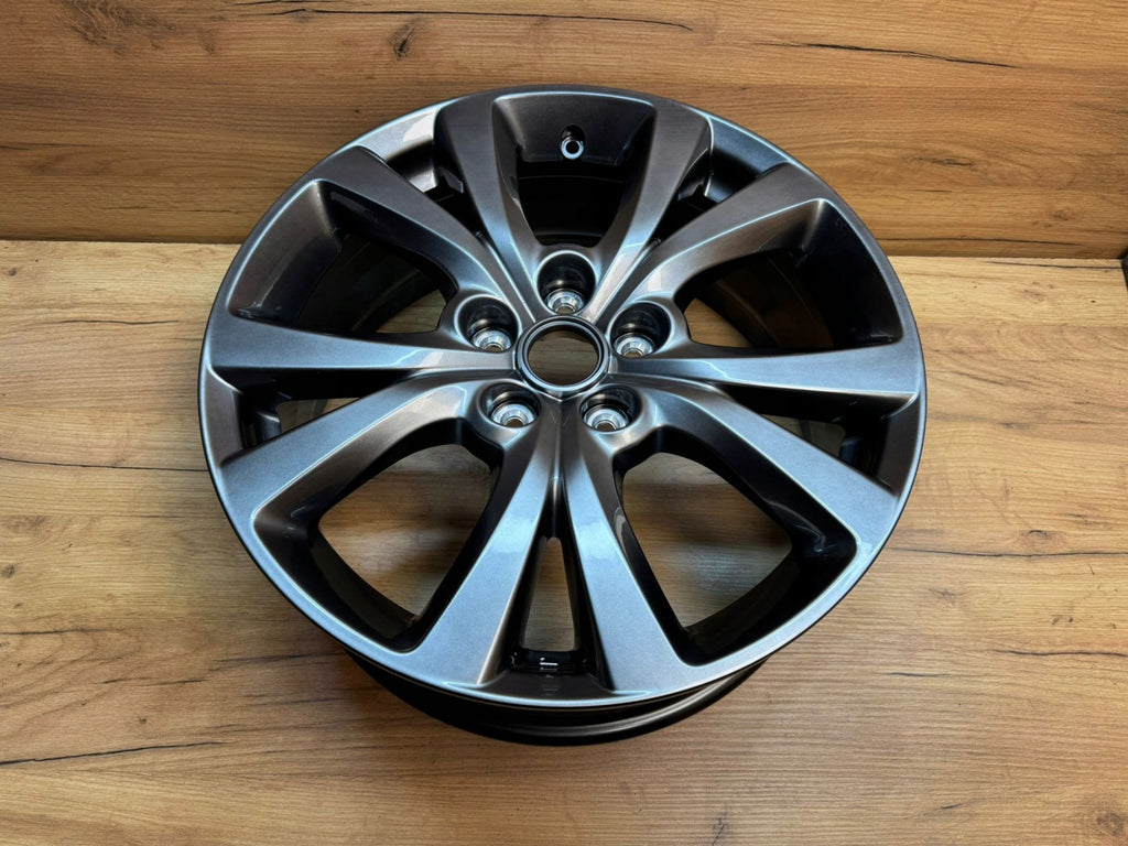 1x Alufelge 18 Zoll 7.0" 5x114.3 45ET Glanz Graphit 9965787080 Mazda Cx30 Cx-30 FEL6016763317nf